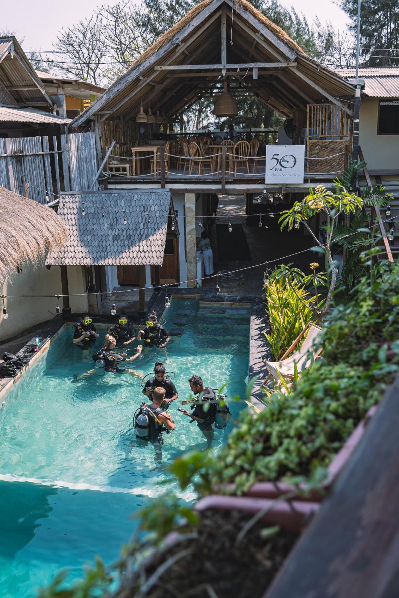 Gili Divers Hotel Gili Trawangan Bagian luar foto